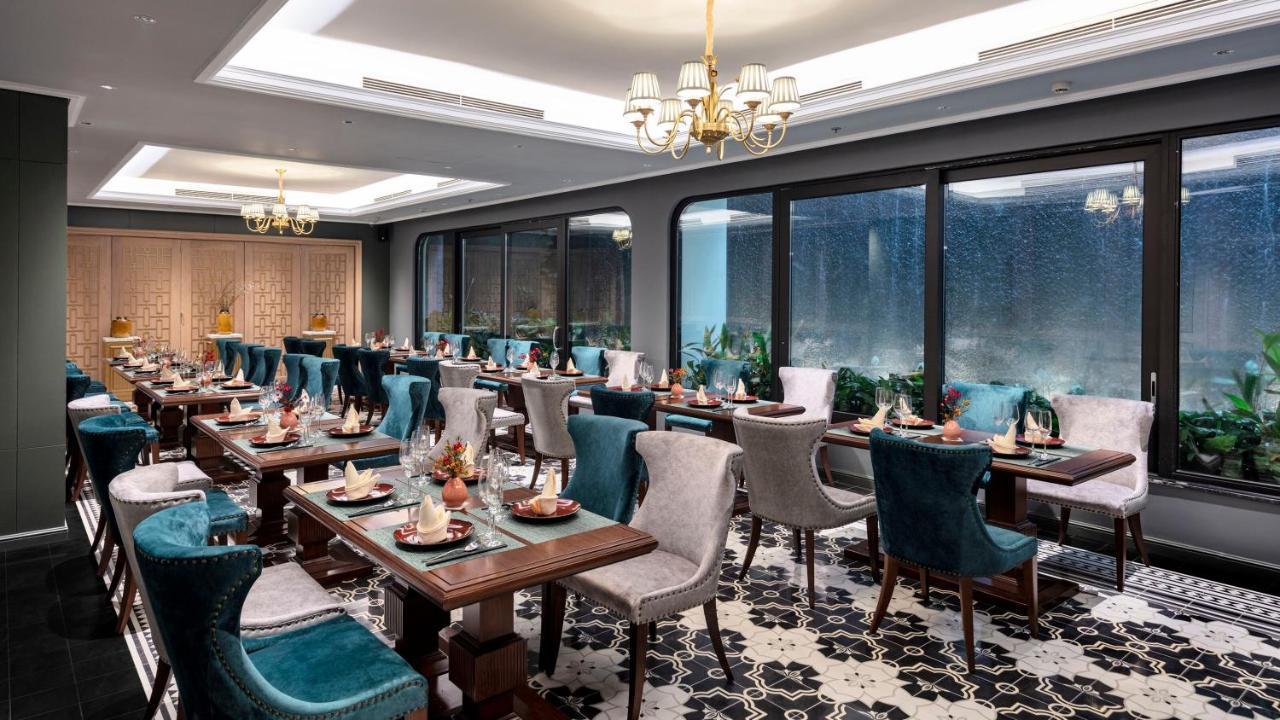 Peridot Grand Luxury Boutique Hotel Hanoi Exterior photo The restaurant